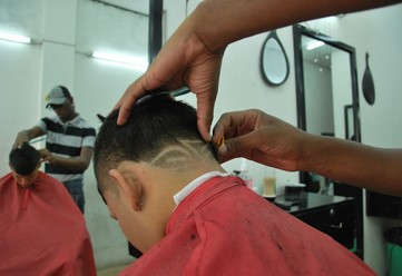 Barber OPPORTUNITIES Looking for exceptional Head Barber for a new concept in Singapore, we would li