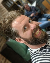 Classic style whit long beard Scissor cut whit long beard perfection