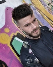 Creativity Cows lick what’s? Taken full advantage of the models cows lick and turning into a creat