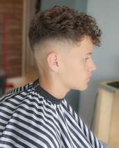 Curls for dayz Skinfade with a drop, and left curly on top with some slight texture for added defini