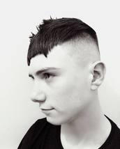 jagged fringe crop Smooth fade and jagged fringe crop