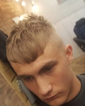 Longer fringe cropa crop Went in with longer fringe cropa crop with heavy texture through all sectio