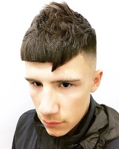 modern lads got style Skin fade crop with personalised fringe