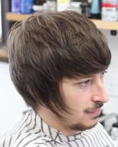 Rocknrolla Longer mod cut,shorter through the back,who'll increasing length at the front.