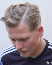 Scissor flex All scissor cut, layered all round, with a taper round neck and ears, styled my way