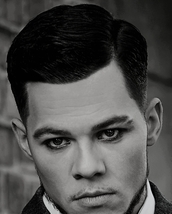 Side parting hairstyle Side parting hairstyle