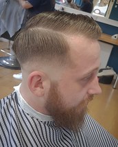 Skin fade side part Classic shape side ppart with skin fade