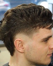 Skin shaped rocker Skinner at side’s with definite shape line and rocker style