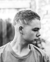 Urban cut Heavy fade with vertical slices.