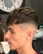 Zero Fade Keeping weight round the sides with heavy texture on top